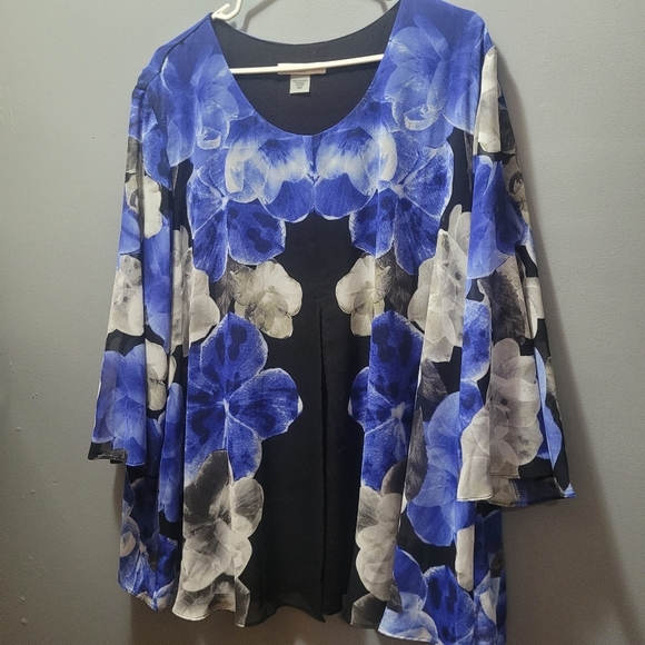 Tanjay Blue and White Floral Blouse 22W - Picture 2 of 7